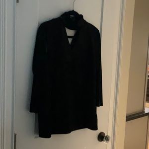 Jones NY black, velour peep hole blouse. Size M